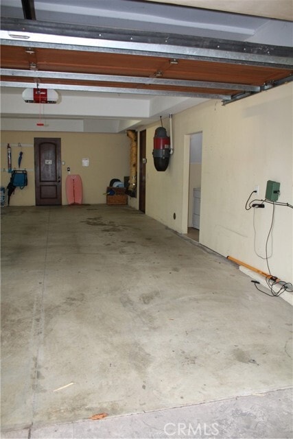 Building Photo - 423 19th St