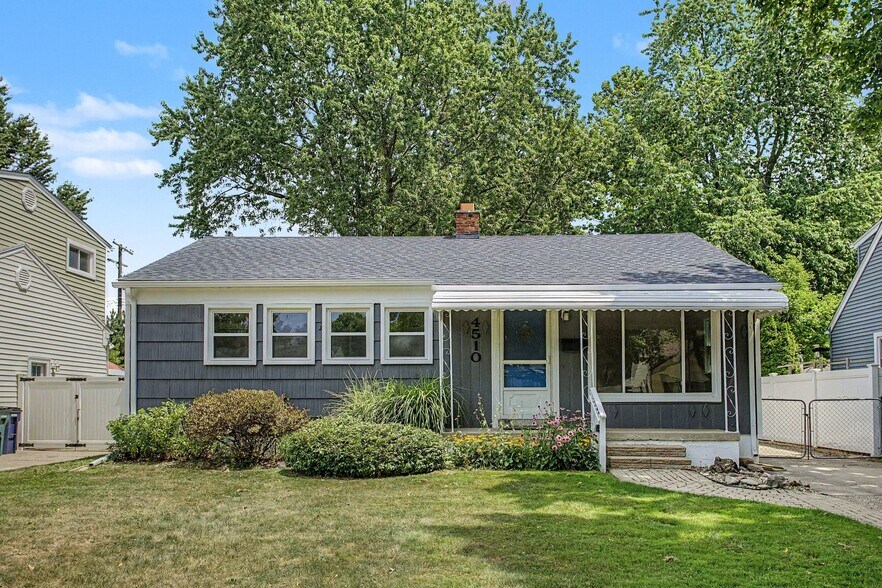 Building Photo - 4510 Rosewold Ave