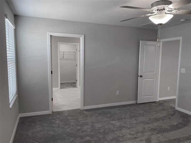 Building Photo - 4124 Hanover Dr