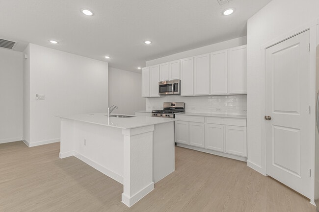 Building Photo - 8923 Military Dr W