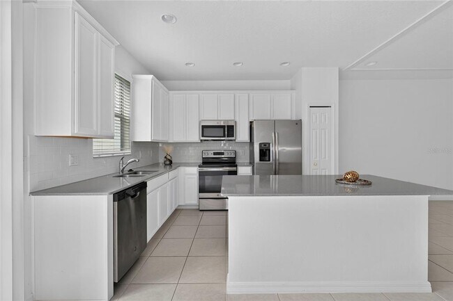 Building Photo - 2394 Britwell Pl