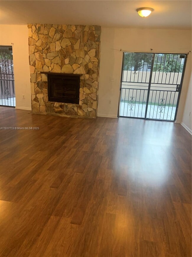 Building Photo - 19630 Cypress Ct