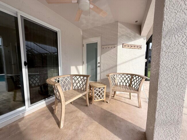 Building Photo - 3786 Sierra Dr