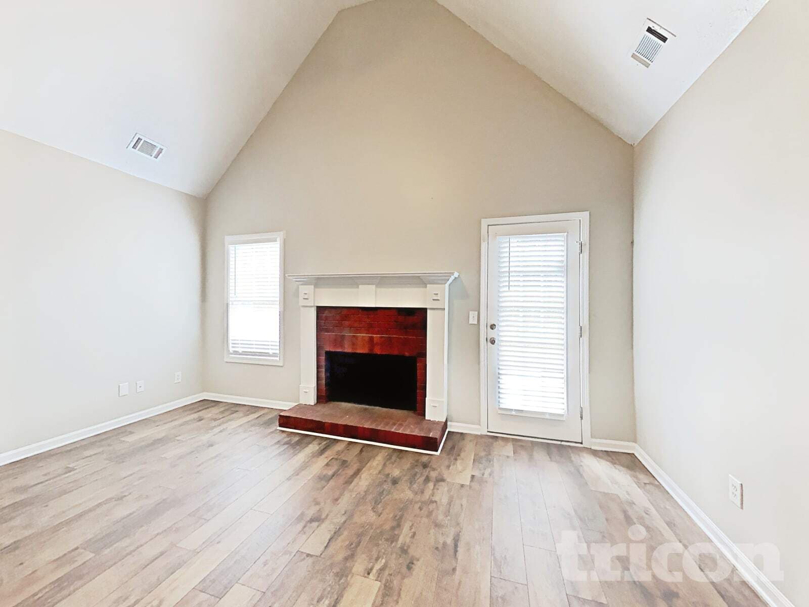 Building Photo - 204 Cobblestone Ln