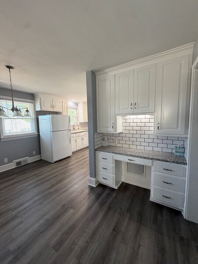 Building Photo - 2 Bed 2 Bath Home on Westover
