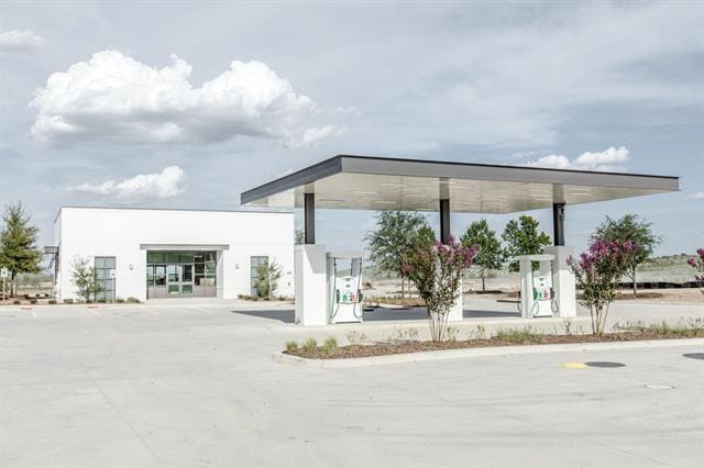 Building Photo - 13624 Walsh Ave