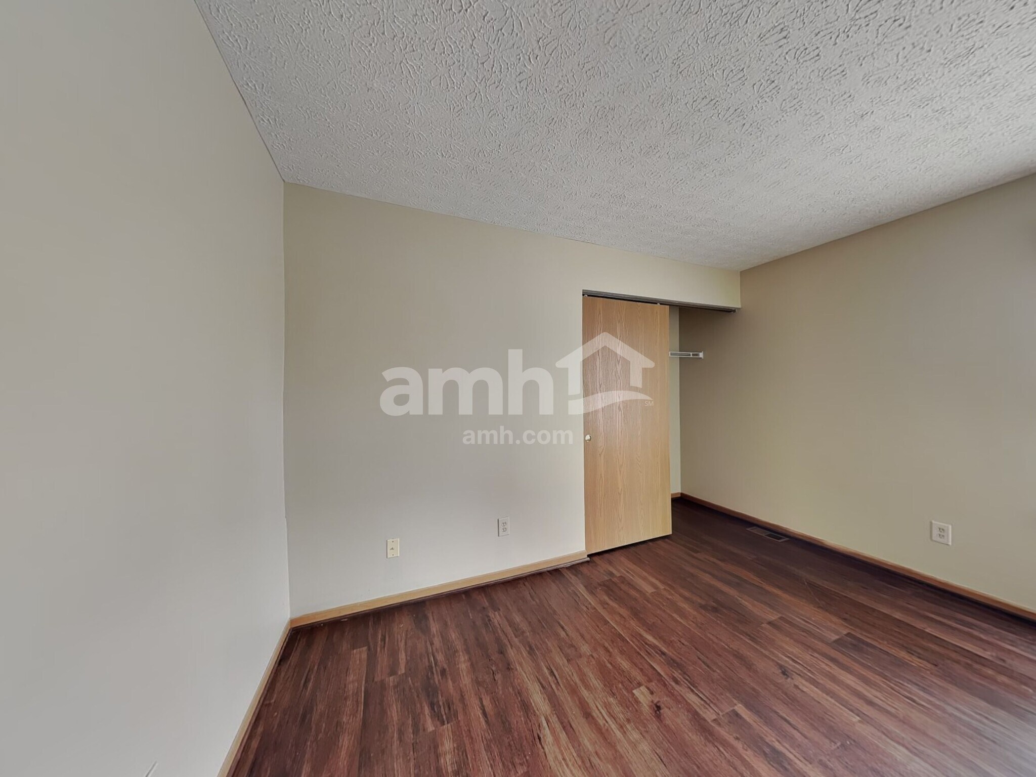 Building Photo - 2356 Maribeth Pl