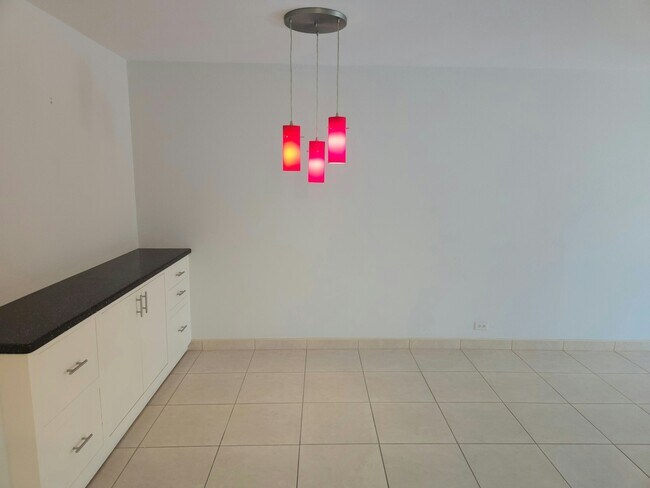 Building Photo - 1514 Seventh Avenue, Unit 205