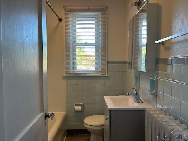 Building Photo - 828 Carnegie Ave