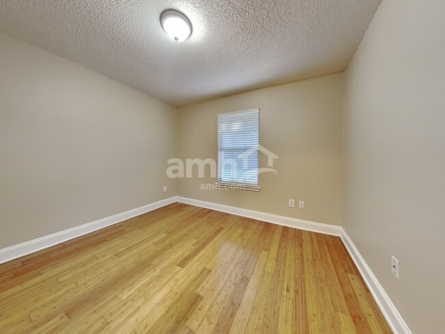Building Photo - 2981 Waters View Cir