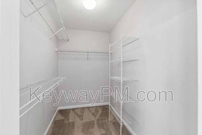 Building Photo - 110 Fox Haven Dr