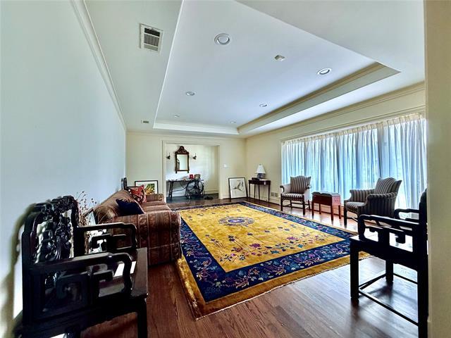 Building Photo - 7141 Twin Tree Ln