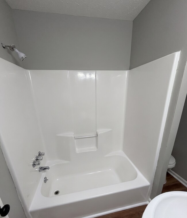 Building Photo - 431 Sentry Oaks Dr