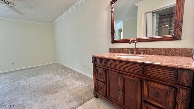 Building Photo - 15126 Parkside Dr