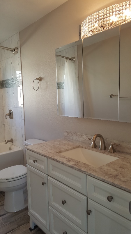 Building Photo - 133 S 18th Ave