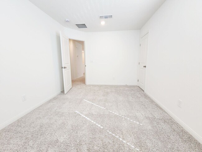 Building Photo - Modern Family Living on Tricase Street - 3...