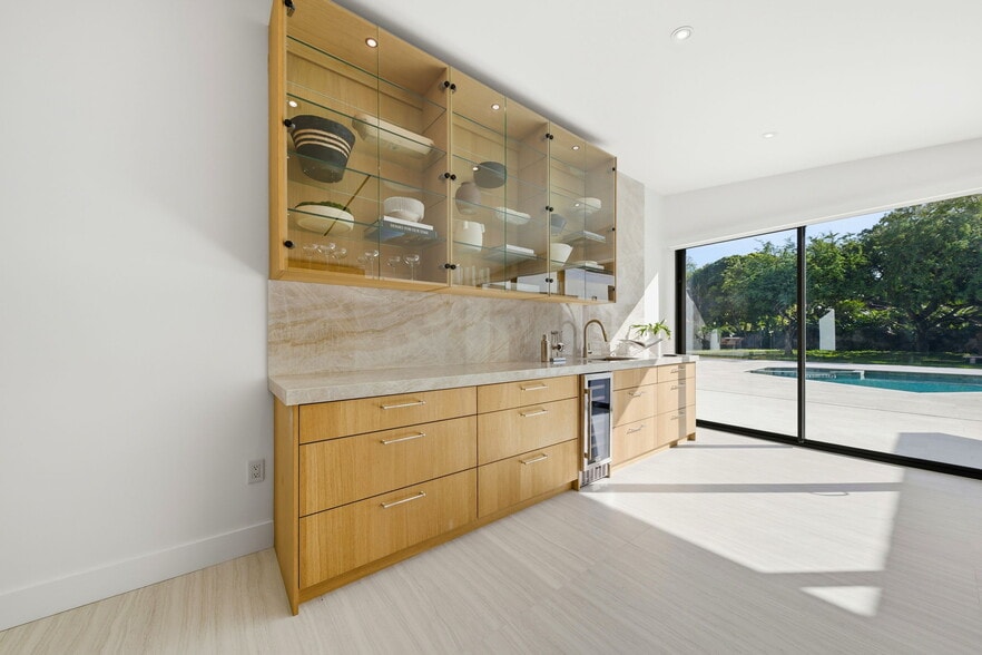 Building Photo - 8800 SW 118th St