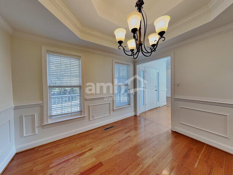 Building Photo - 4130 Leinbach Dr