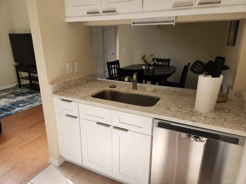 Building Photo - 3311 Haviland Ct