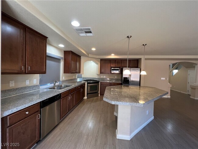 Building Photo - 6703 Bel Canto Ct