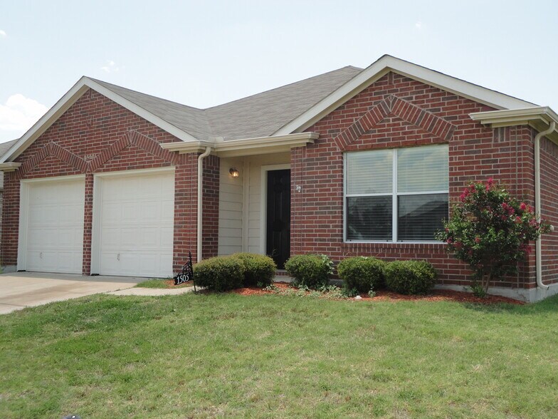 Primary Photo - 1505 Shady Shores Dr