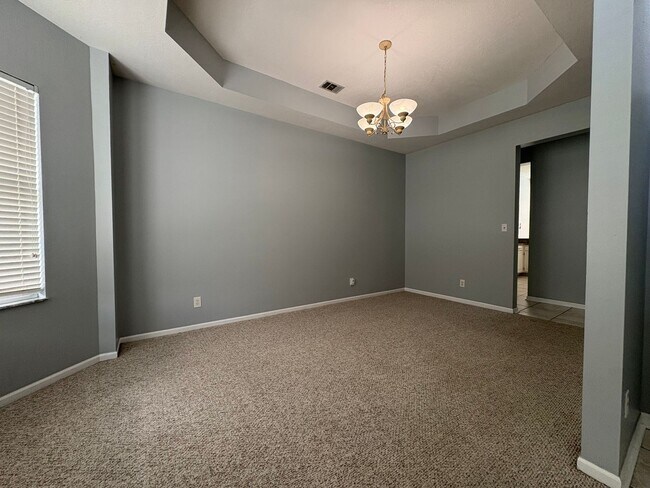 Building Photo - 4/3.5 Home at Eagle Lending