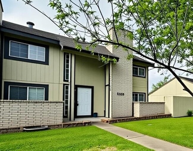 Building Photo - 7208 S Dairy Ashford Rd