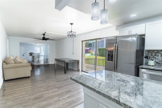 Building Photo - 1550 11th St NE