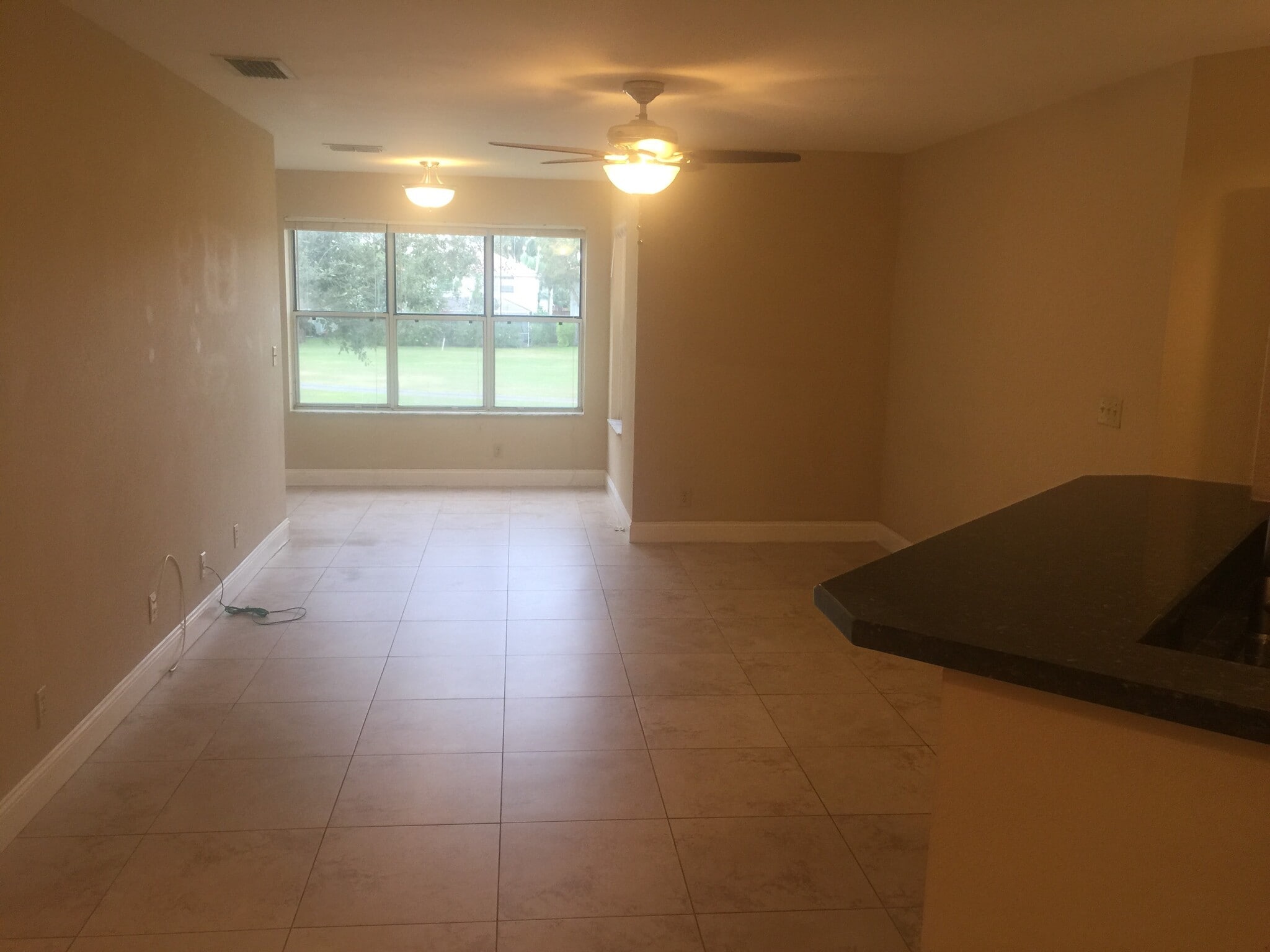 Building Photo - 3370 Pinewalk Dr N