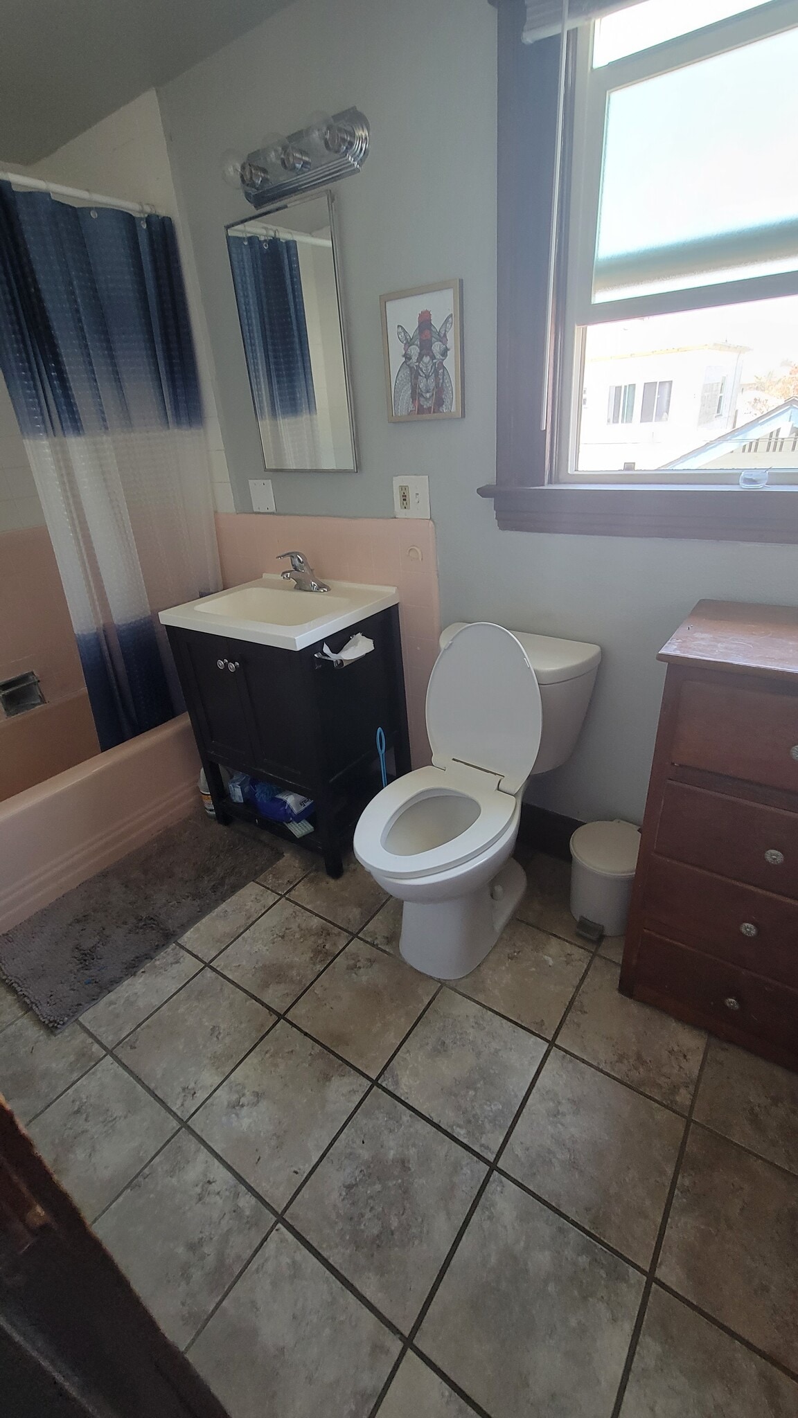 Building Photo - 507 Rose Ave