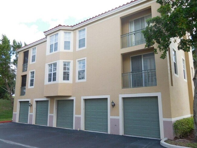 Building Photo - 11780 St Andrews Place