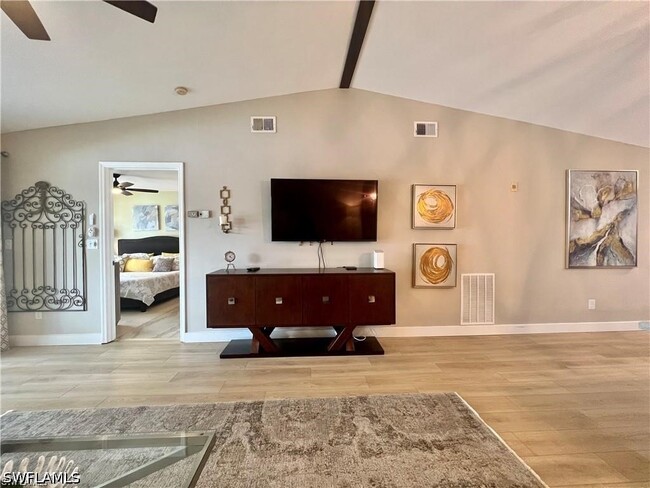 Building Photo - 1120 Sarah Jean Cir