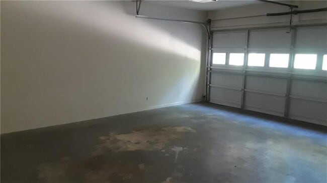 Building Photo - 3299 Hampton Green Way