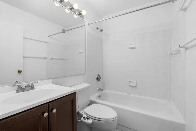 Building Photo - Welcome to your dream 1 Bedroom 1 Bath apa...