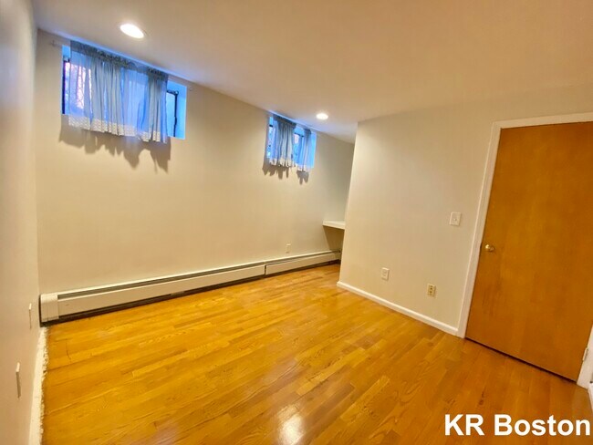 Building Photo - 437 Shawmut Ave