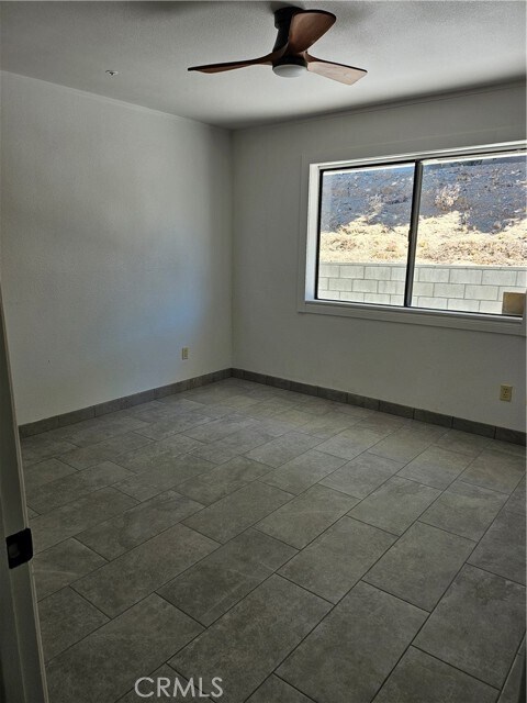 Building Photo - 9041 Puesta Del Sol