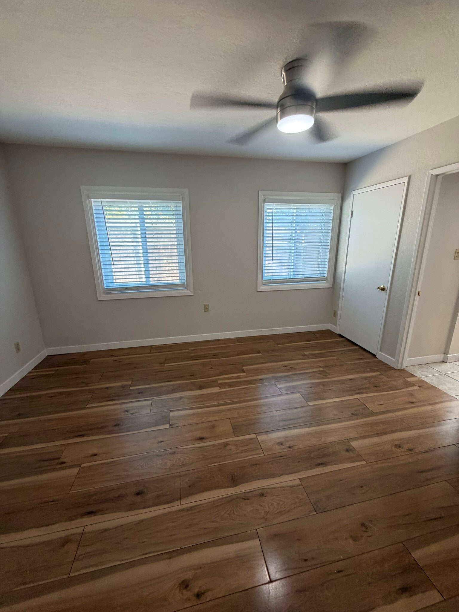 Building Photo - 1345 Marline Ave