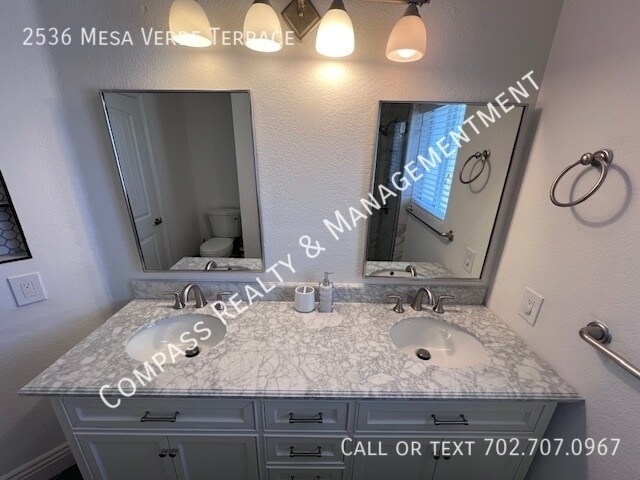 Building Photo - 2536 Mesa Verde Terrace