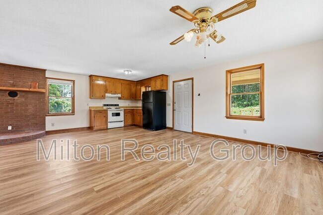 Building Photo - 763 Tingen Rd