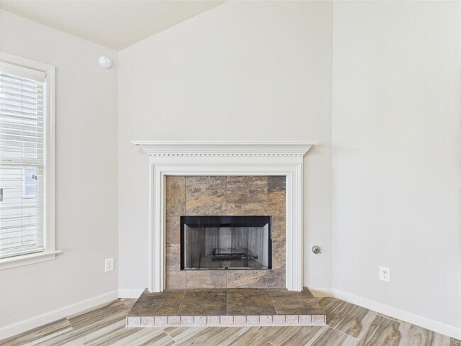 Building Photo - 10469 Treviso Pl