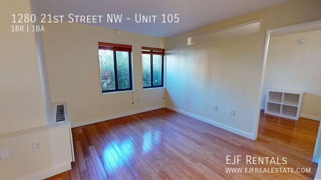 Building Photo - West End One Bedroom With Front Desk, Pack...