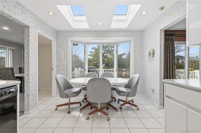 Building Photo - 20 Steuben Dr