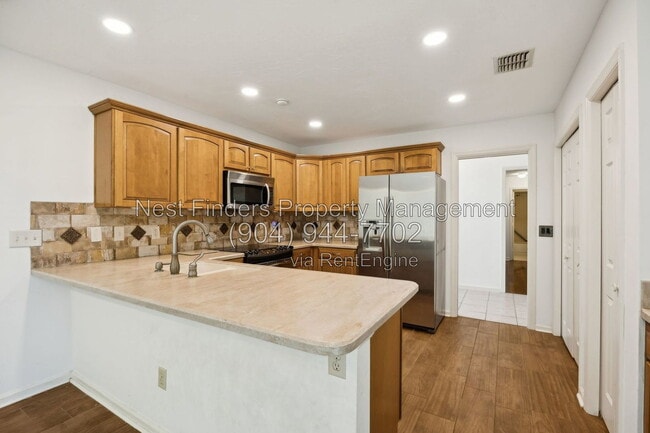 Building Photo - 4063 Mizner Ct