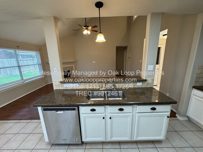 Building Photo - 16407 Thyme Green Ln