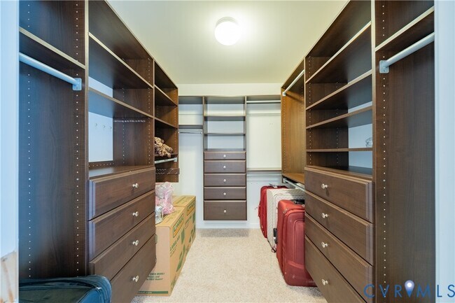 Building Photo - 9528 Thistleton Ct