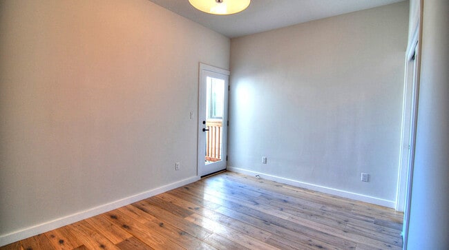 Building Photo - 1375 Minna St