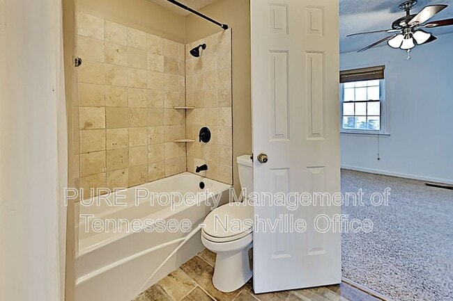 Building Photo - 473 Claircrest Dr