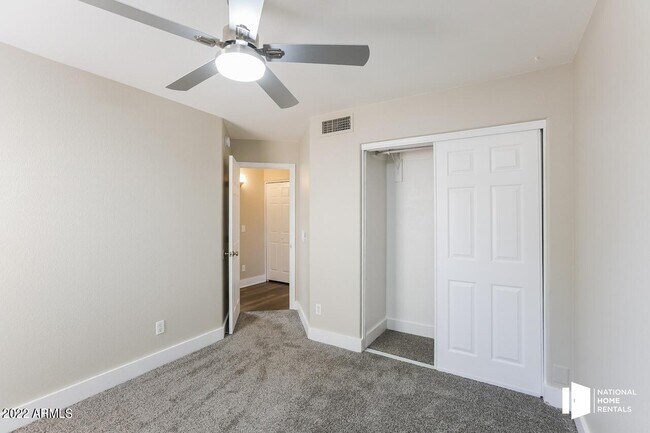 Building Photo - 2919 S 93rd Pl