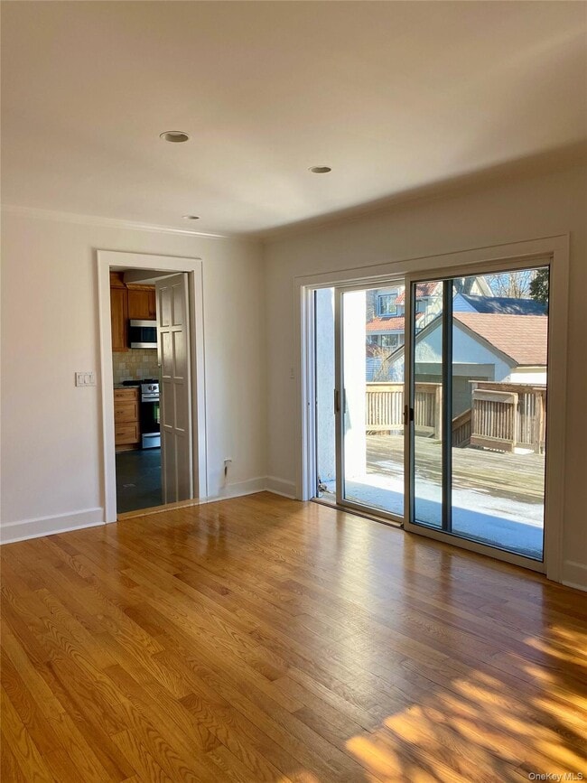 Building Photo - 34 Maplewood St