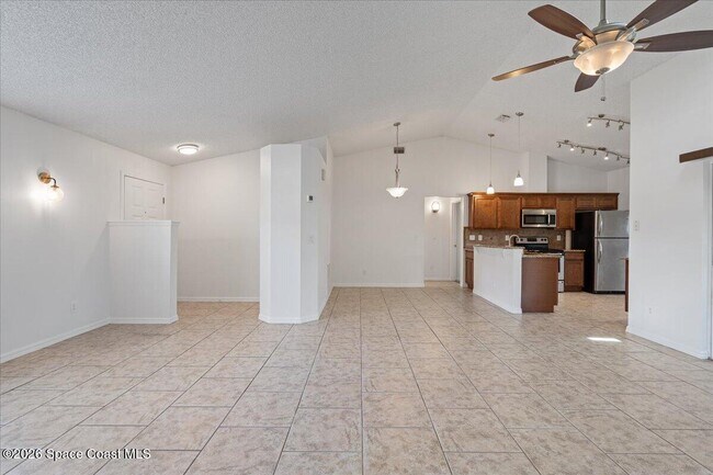 Building Photo - 816 Hunters Creek Dr